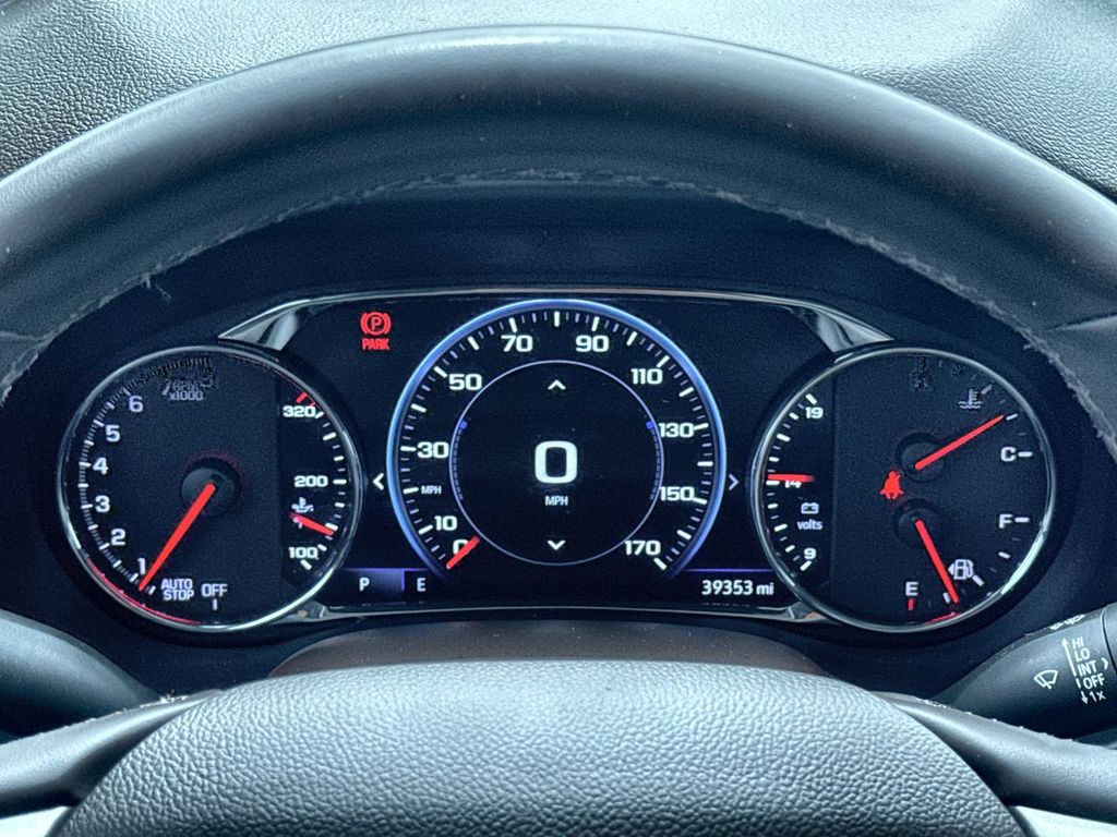 Thumbnail: 2023 GMC Acadia - 17