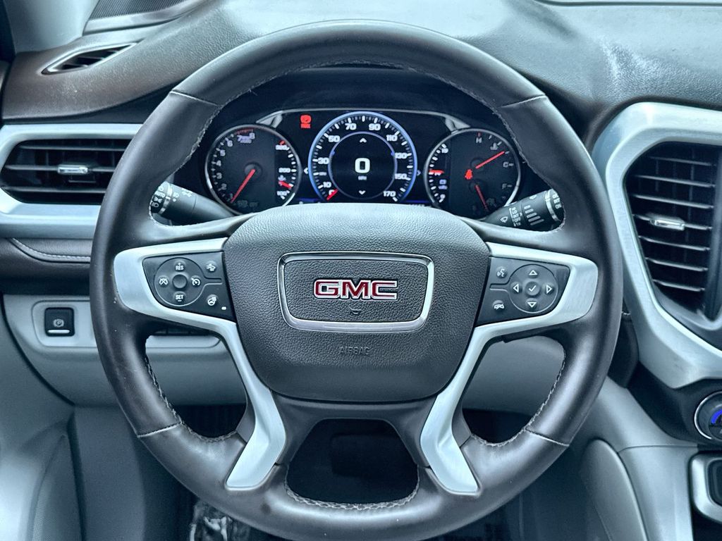 Thumbnail: 2023 GMC Acadia - 10