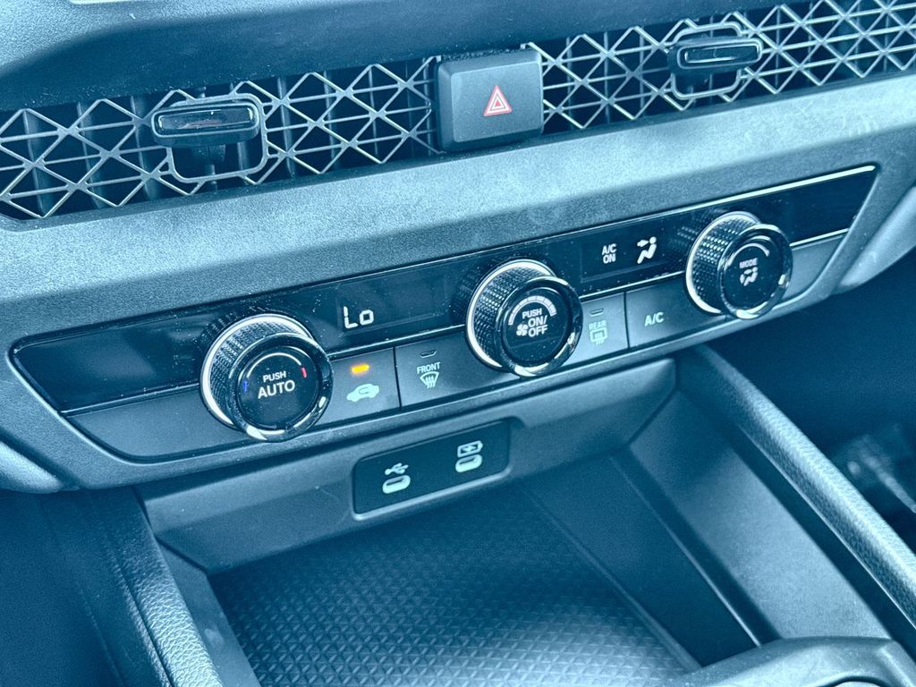 Thumbnail: 2025 Honda Accord - 27