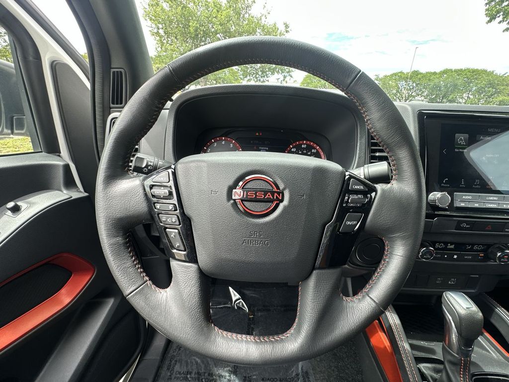 Thumbnail: 2024 Nissan Frontier - 13