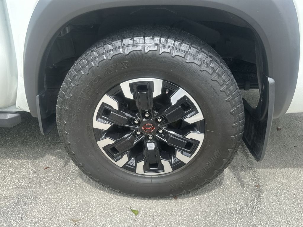 Thumbnail: 2024 Nissan Frontier - 7
