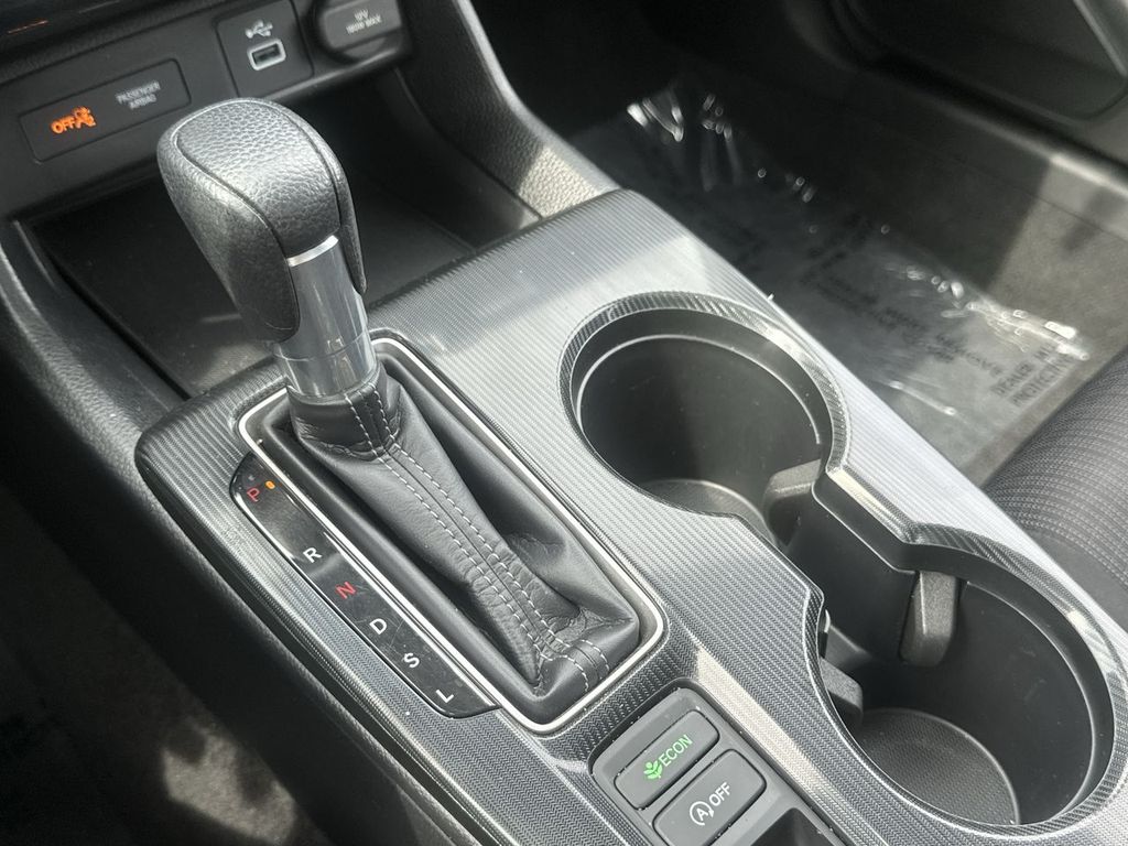 Thumbnail: 2024 Honda Civic - 15