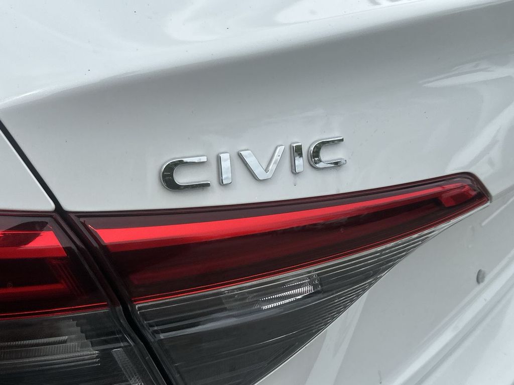 Thumbnail: 2024 Honda Civic - 24