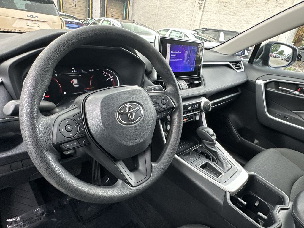 Thumbnail: 2024 Toyota RAV4 - 10
