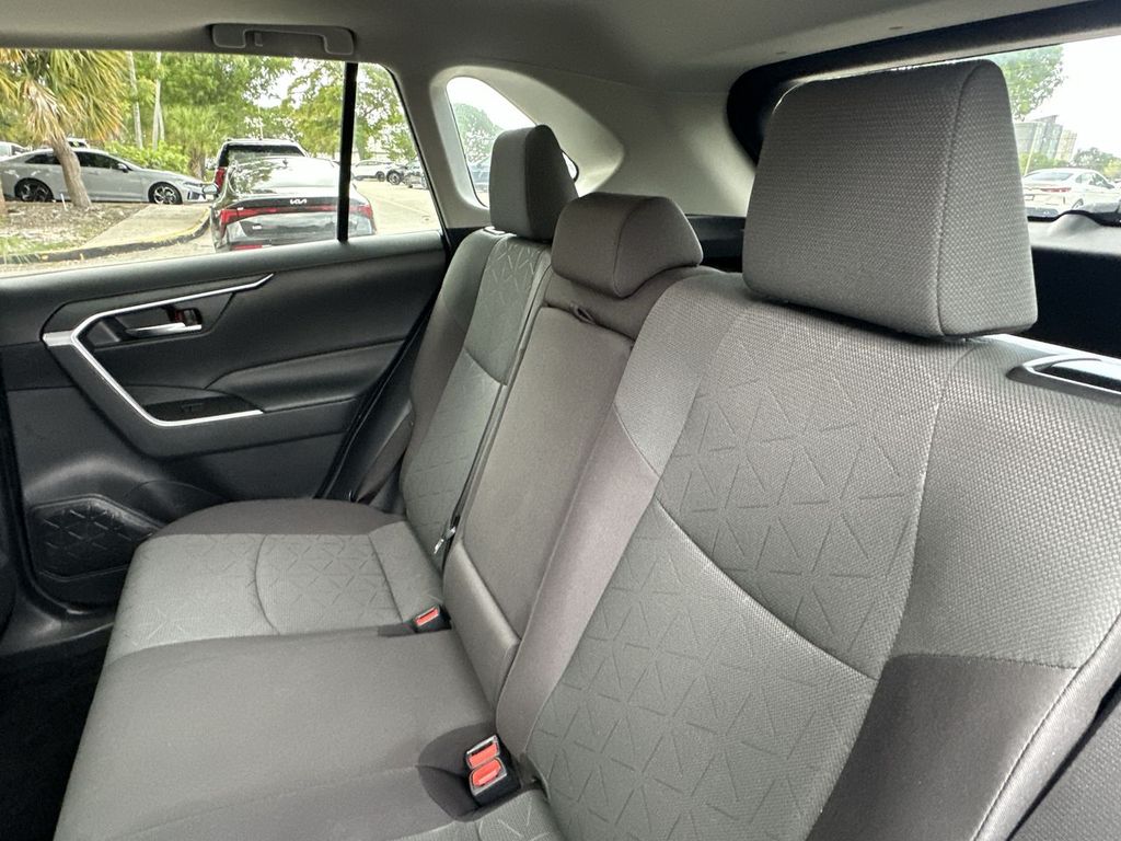 Thumbnail: 2024 Toyota RAV4 - 25