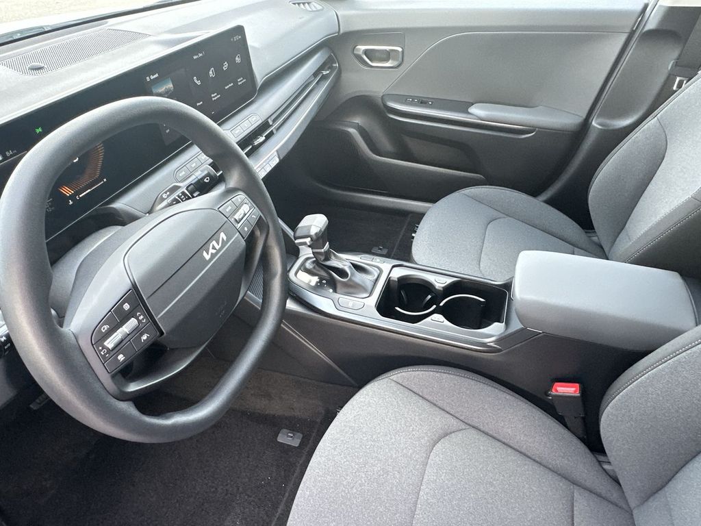 Thumbnail: 2025 Kia K4 - 2