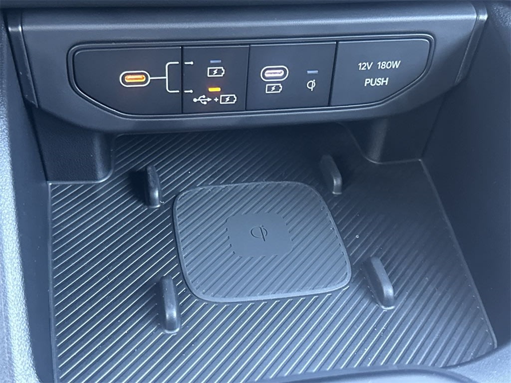 Thumbnail: 2025 Kia K4 - 17