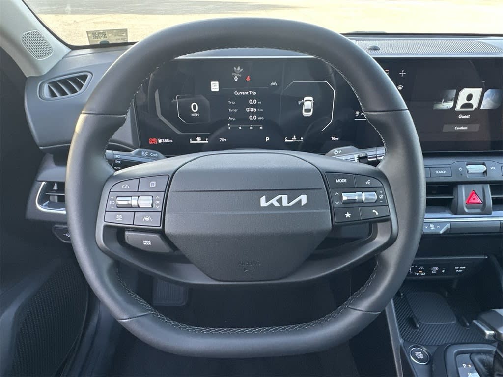 Thumbnail: 2025 Kia K4 - 2