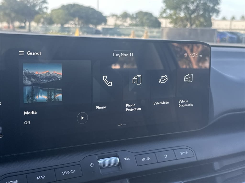 Thumbnail: 2025 Kia K4 - 14