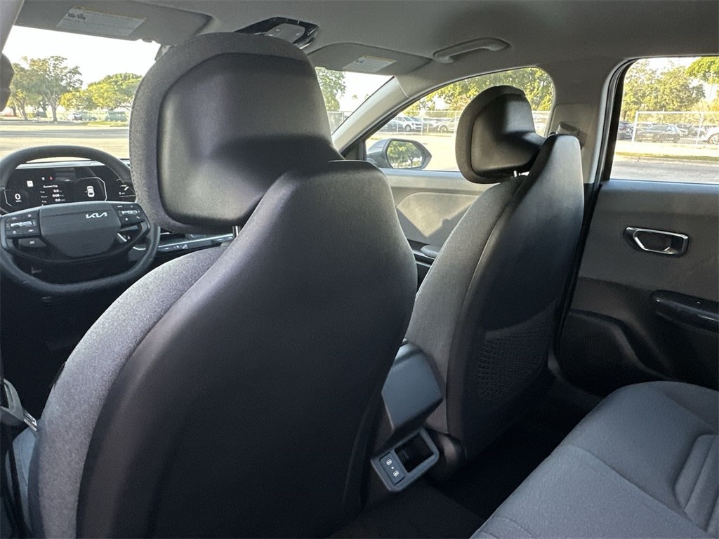 Thumbnail: 2025 Kia K4 - 25