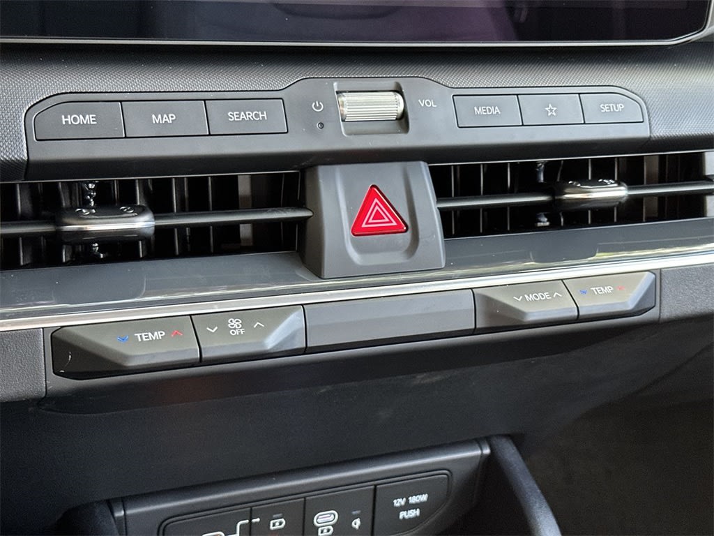 Thumbnail: 2025 Kia K4 - 25