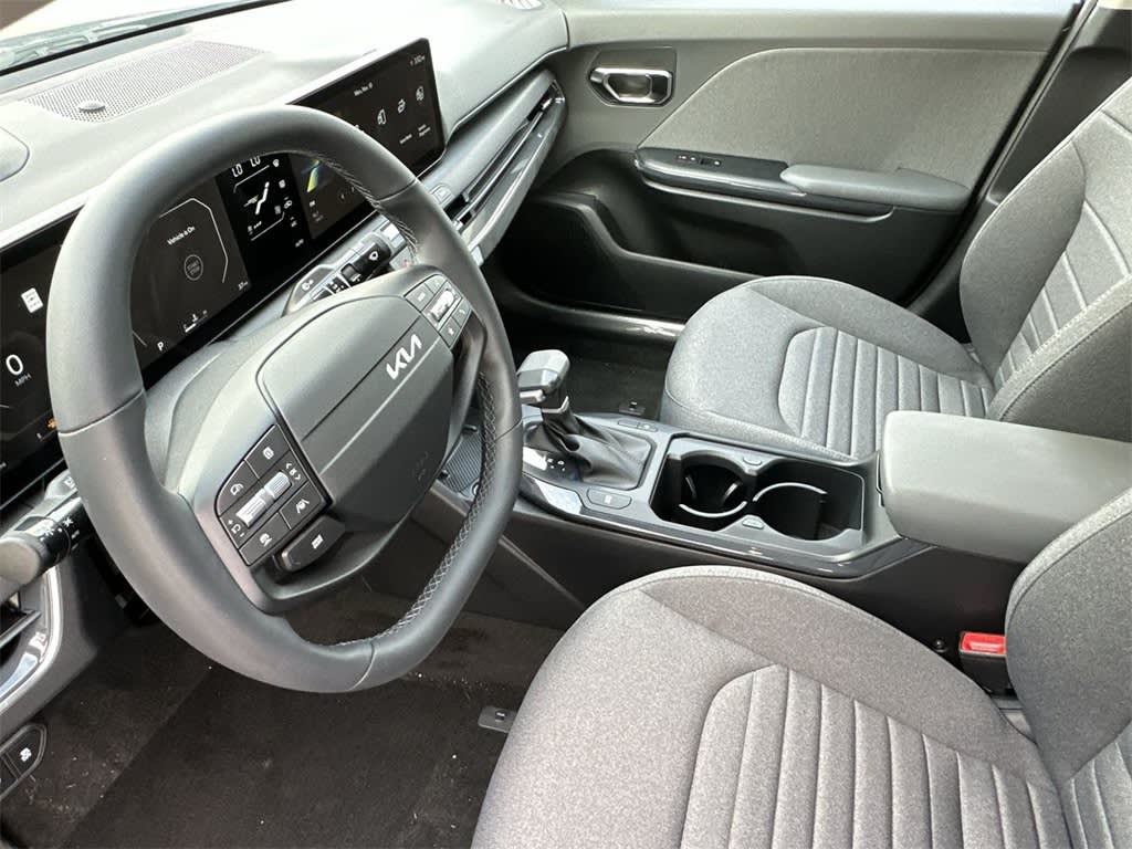 Thumbnail: 2025 Kia K4 - 2