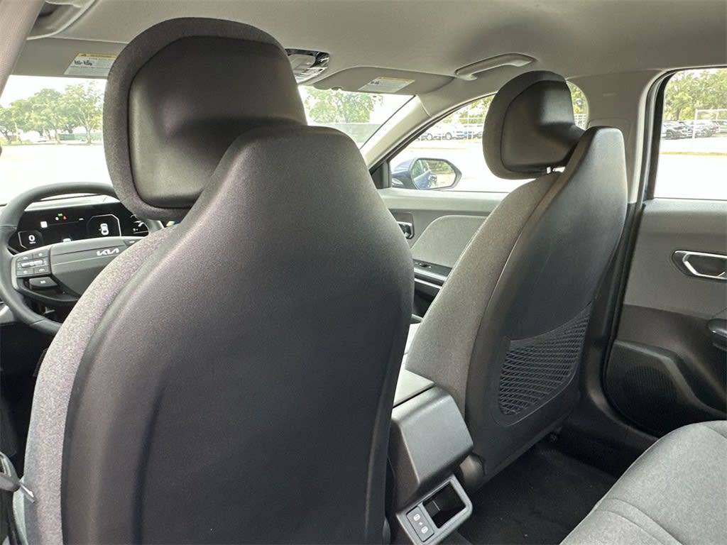 Thumbnail: 2025 Kia K4 - 27