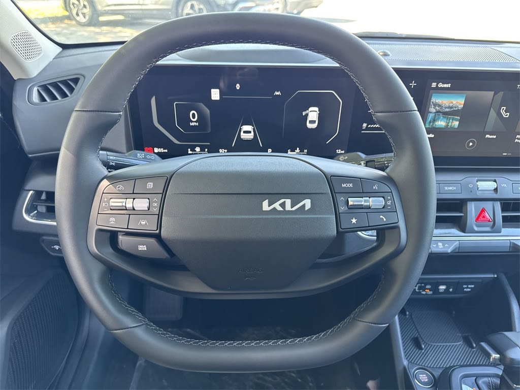 Thumbnail: 2025 Kia K4 - 10