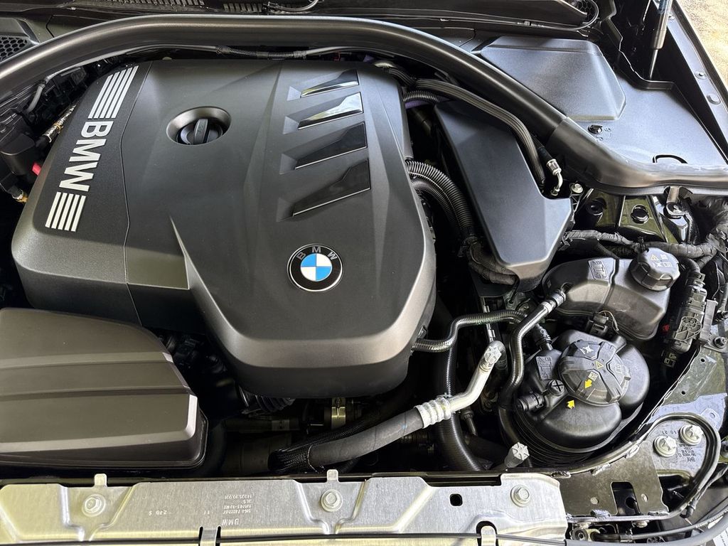 Thumbnail: 2026 BMW 3 Series - 8