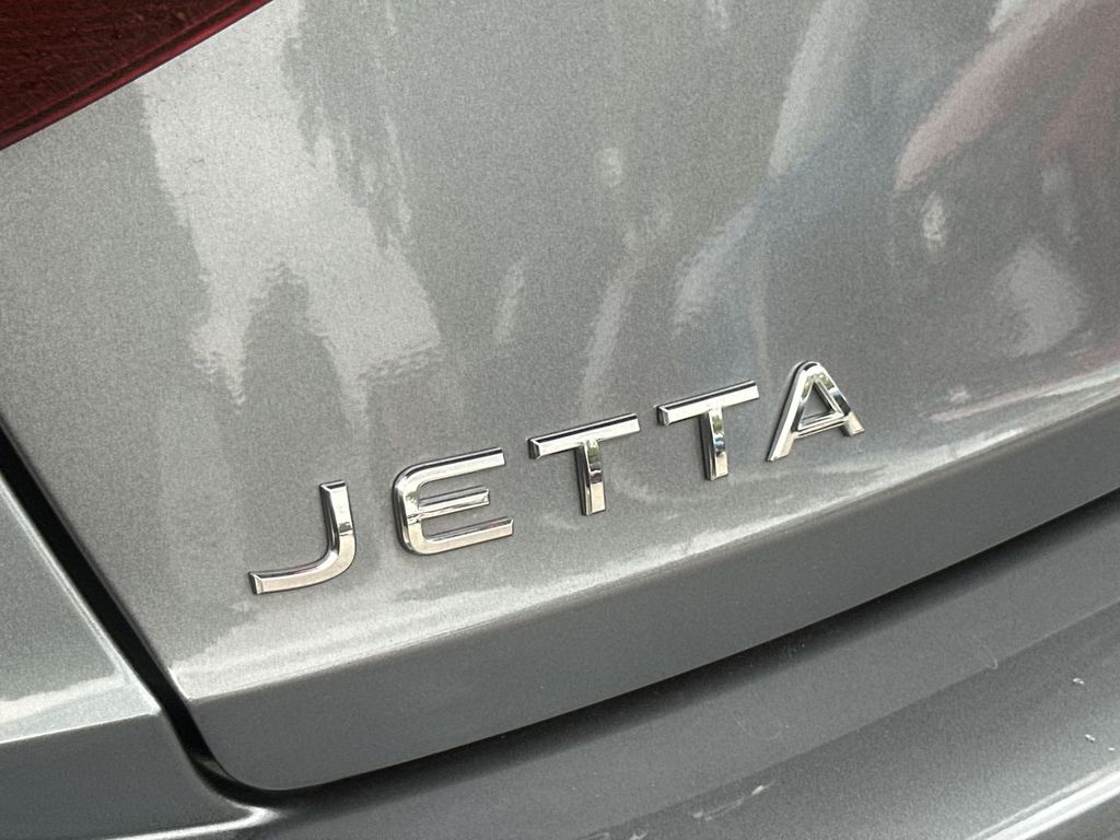 Thumbnail: 2022 Volkswagen Jetta - 7