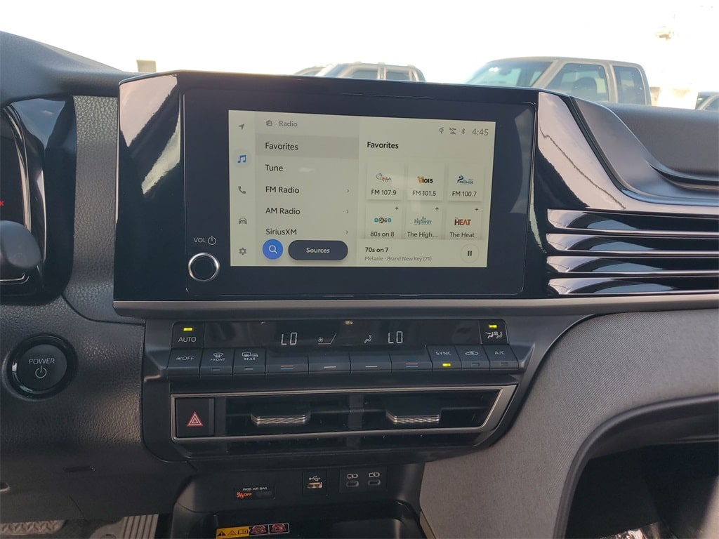 Thumbnail: 2025 Toyota Camry - 15