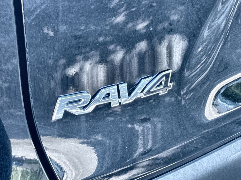 Thumbnail: 2025 Toyota RAV4 - 7