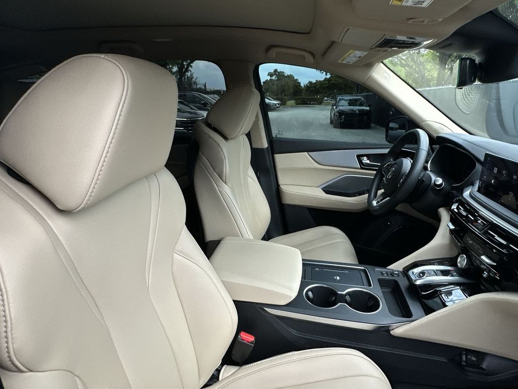 Thumbnail: 2025 Acura MDX - 11