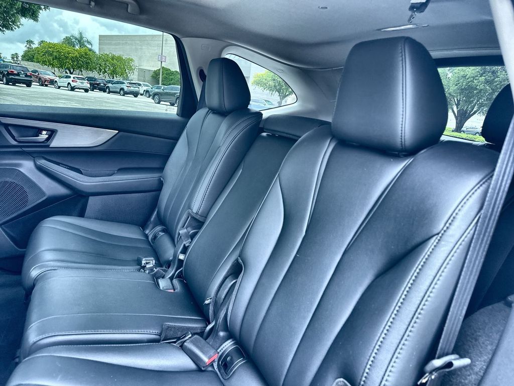 Thumbnail: 2023 Acura MDX - 13