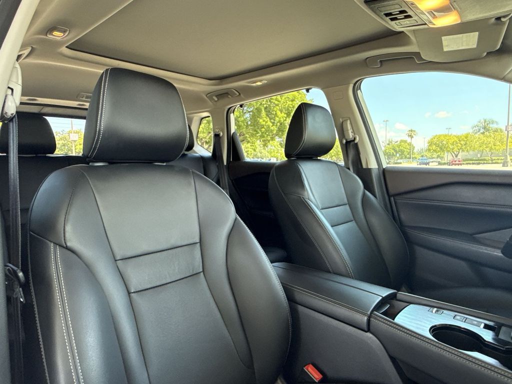 Thumbnail: 2021 Nissan Rogue - 28