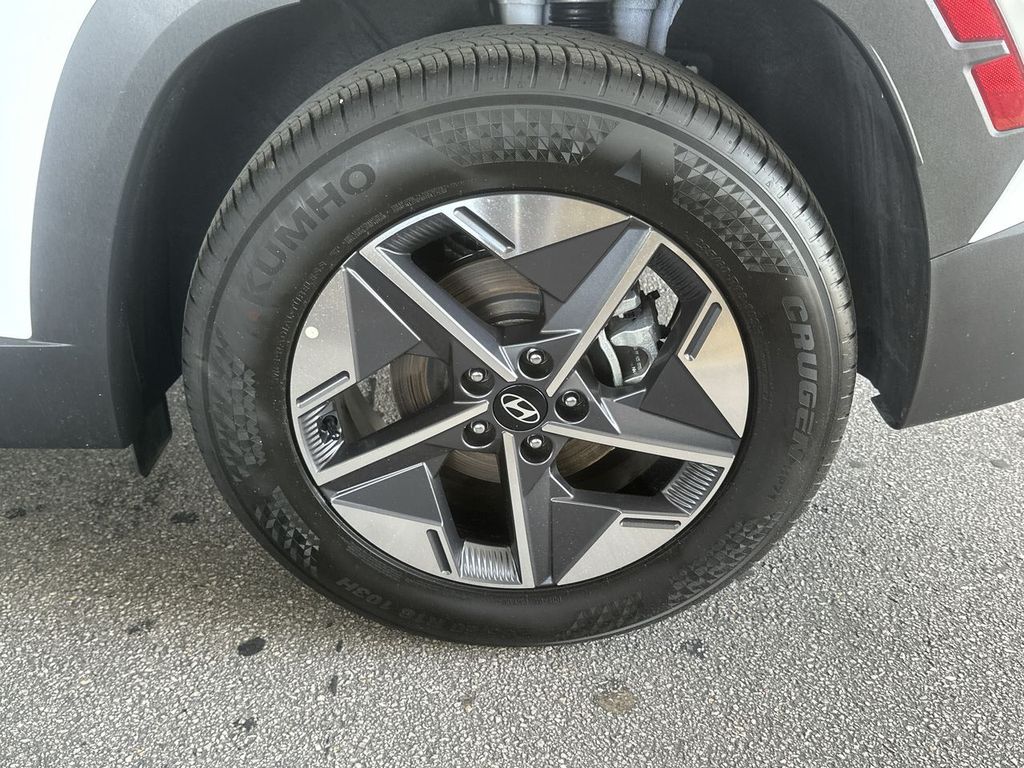 Thumbnail: 2026 Hyundai Tucson - 8