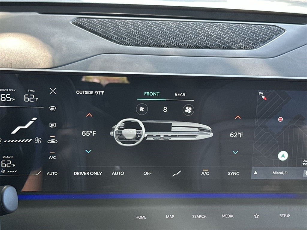 Thumbnail: 2026 Kia EV9 - 24