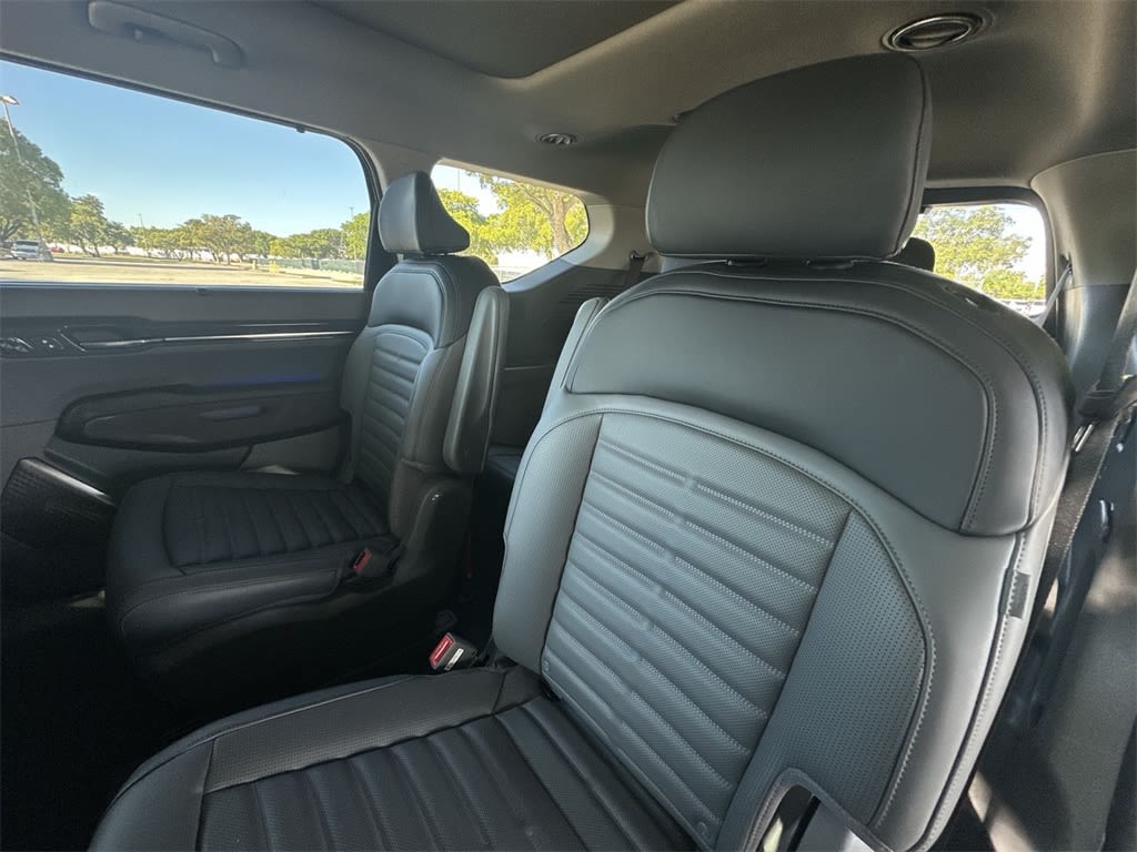 Thumbnail: 2026 Kia EV9 - 12