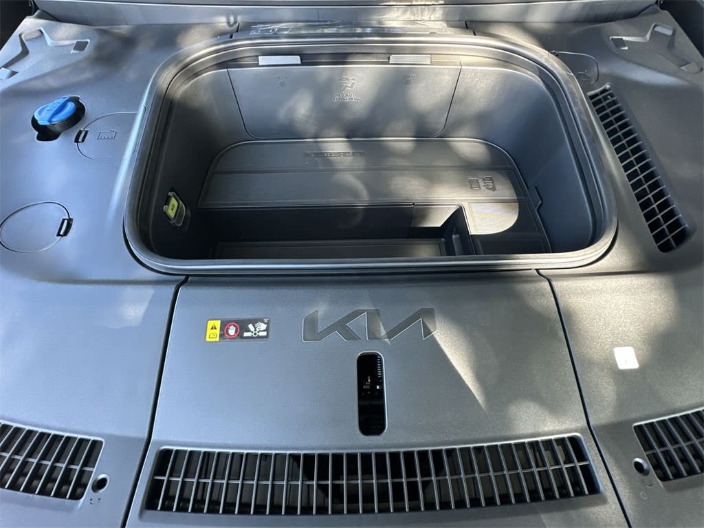Thumbnail: 2026 Kia EV9 - 22