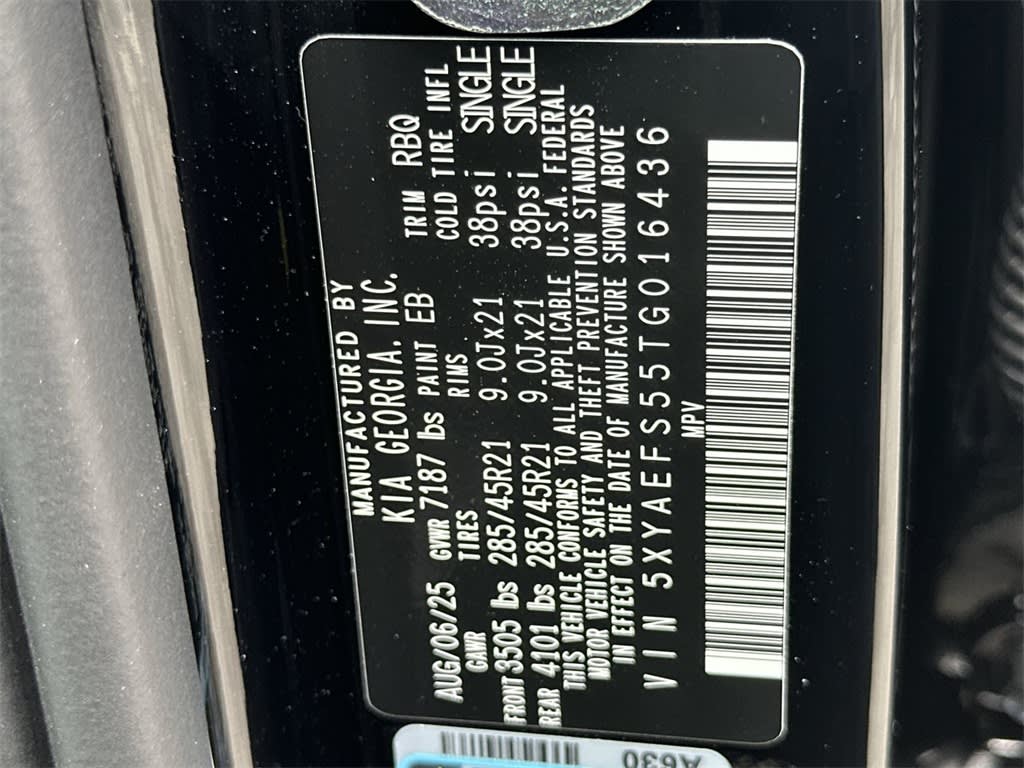 Thumbnail: 2026 Kia EV9 - 17