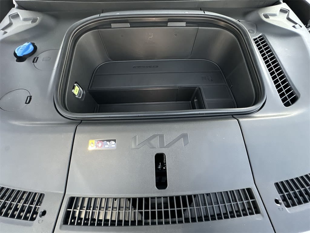 Thumbnail: 2026 Kia EV9 - 13