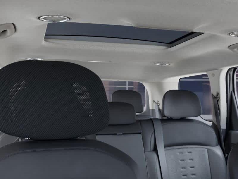 Thumbnail: 2026 Kia EV9 - 27