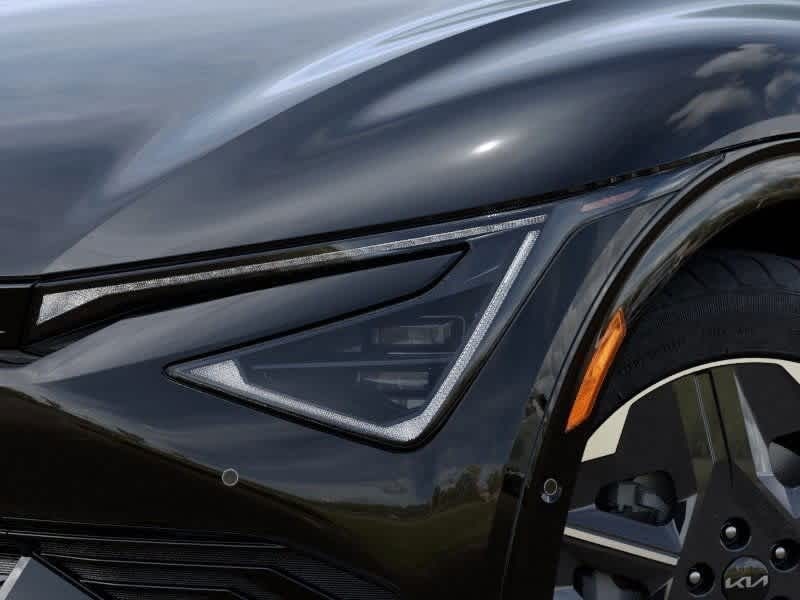 Thumbnail: 2025 Kia EV6 - 19