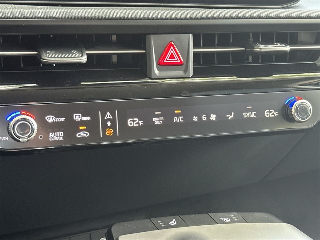 Thumbnail: 2025 Kia EV6 - 26