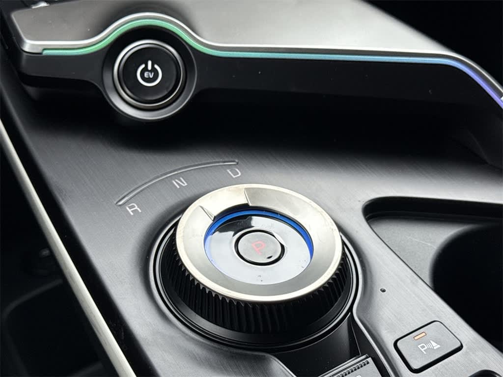 Thumbnail: 2025 Kia EV6 - 27