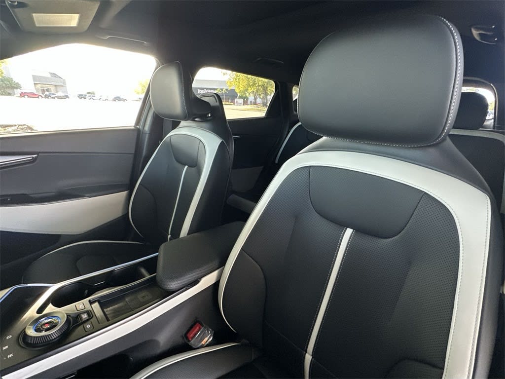 Thumbnail: 2025 Kia EV6 - 10