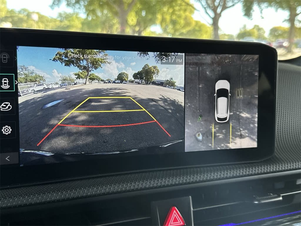 Thumbnail: 2025 Kia EV6 - 23