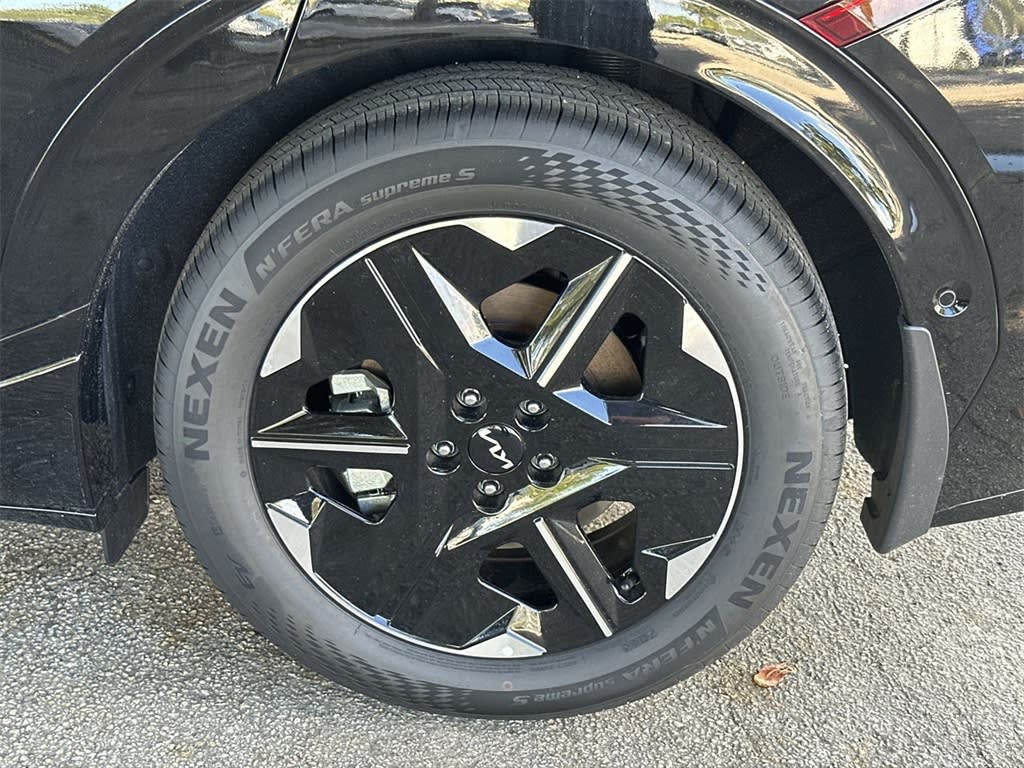 Thumbnail: 2025 Kia EV6 - 7