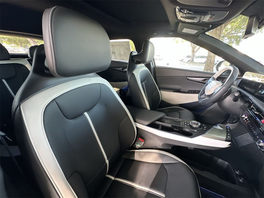 Thumbnail: 2025 Kia EV6 - 27