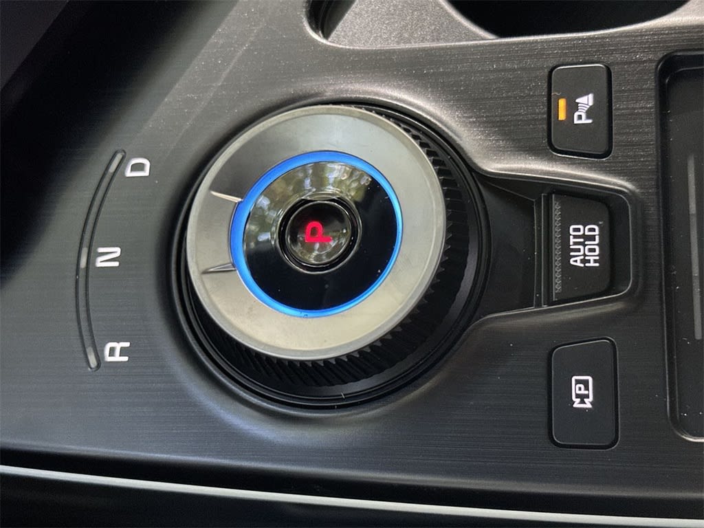 Thumbnail: 2025 Kia EV6 - 25