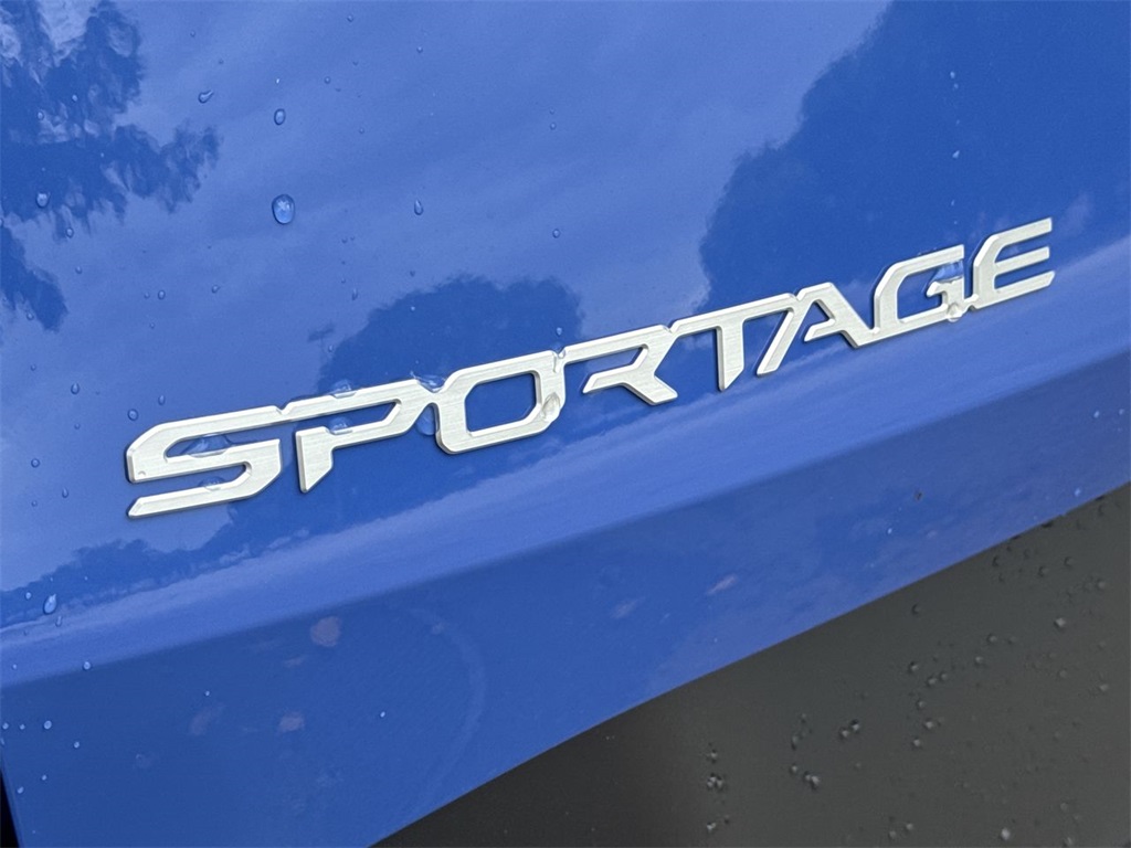 Thumbnail: 2026 Kia Sportage - 7