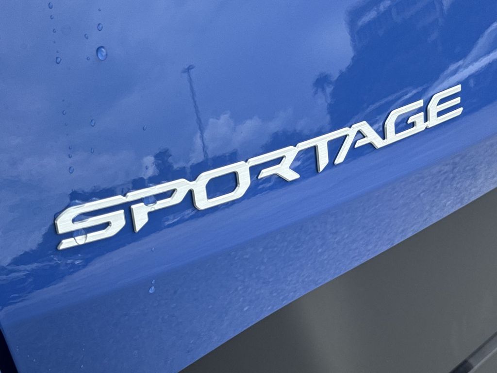 Thumbnail: 2026 Kia Sportage - 7