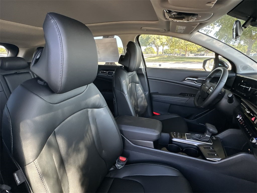 Thumbnail: 2026 Kia Sportage - 27