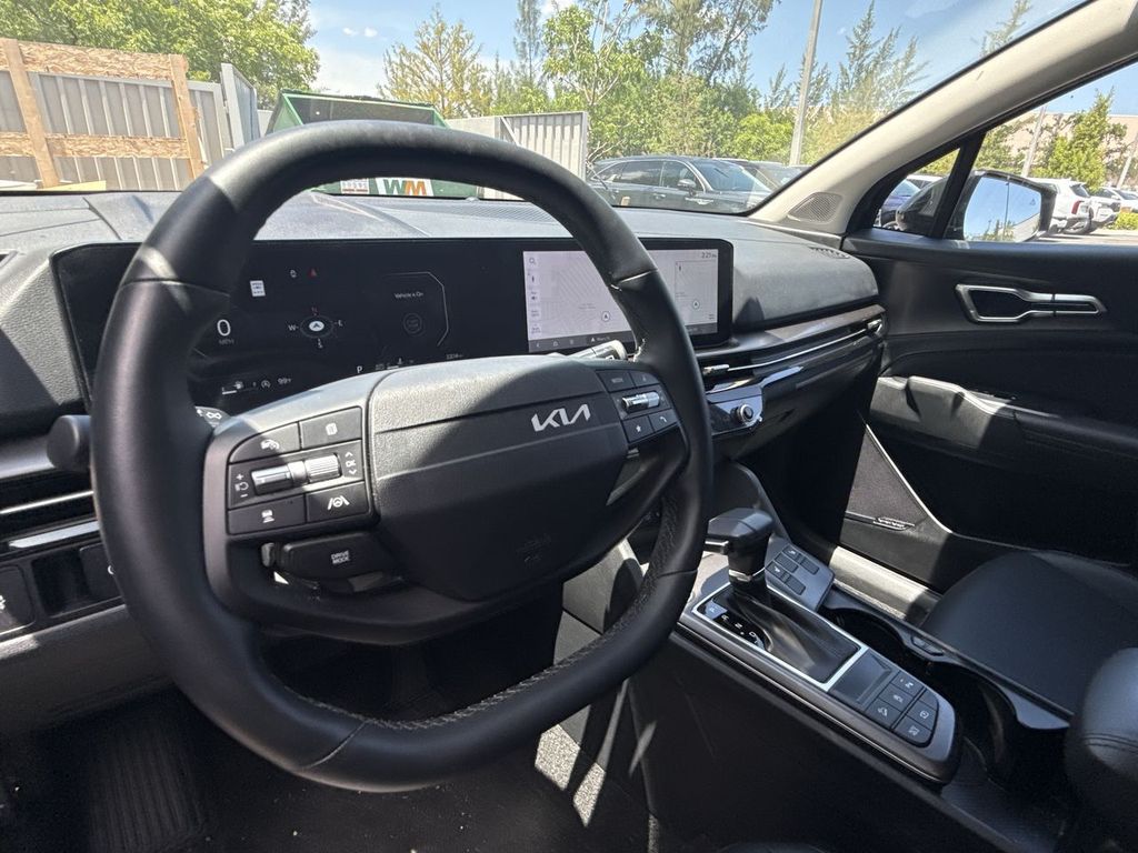 Thumbnail: 2026 Kia Sportage - 8