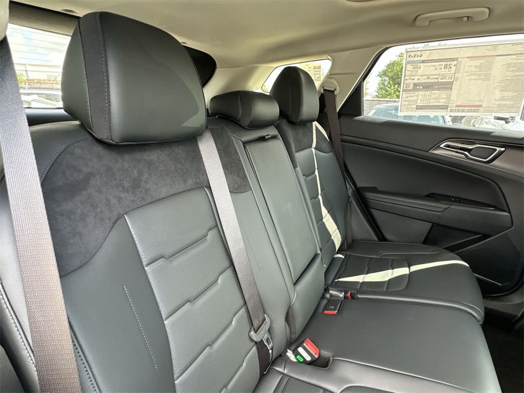 Thumbnail: 2026 Kia Sportage - 26