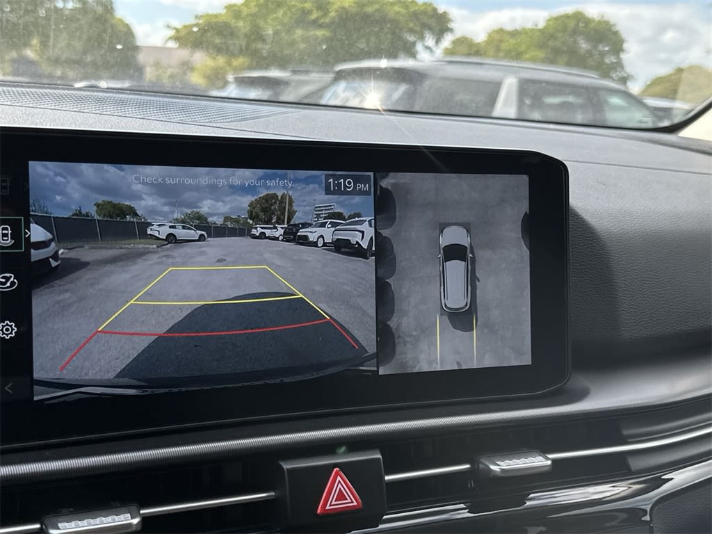 Thumbnail: 2026 Kia Sportage - 24