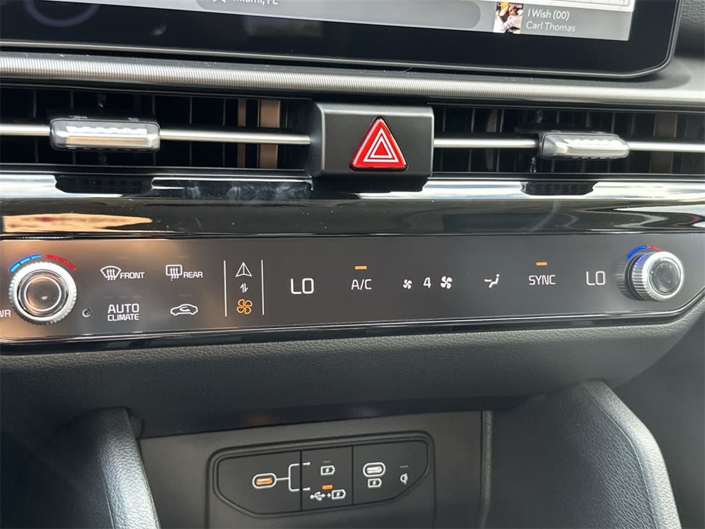 Thumbnail: 2026 Kia Sportage - 25