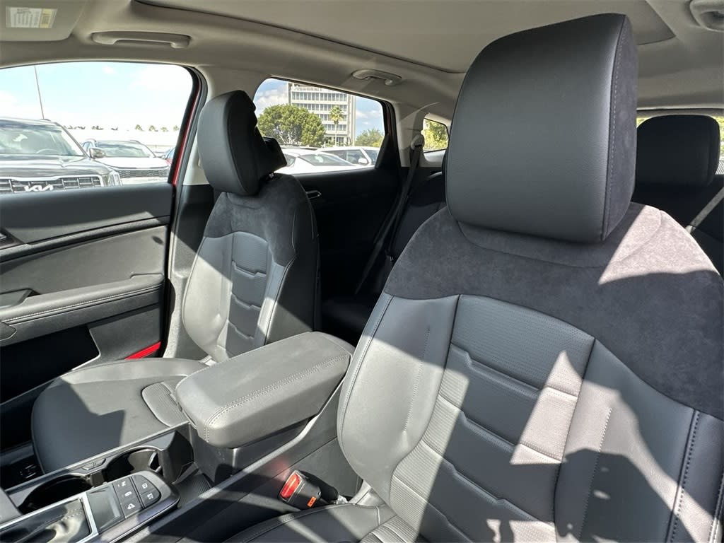 Thumbnail: 2026 Kia Sportage - 11