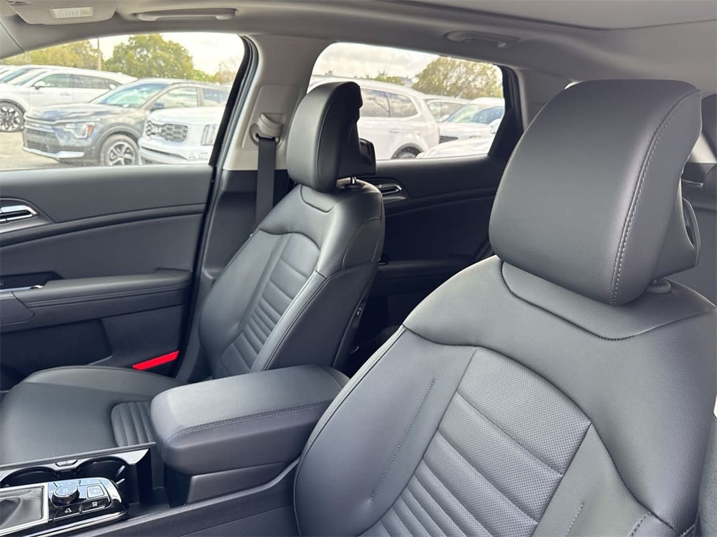2025 Kia Sportage SX Prestige 11