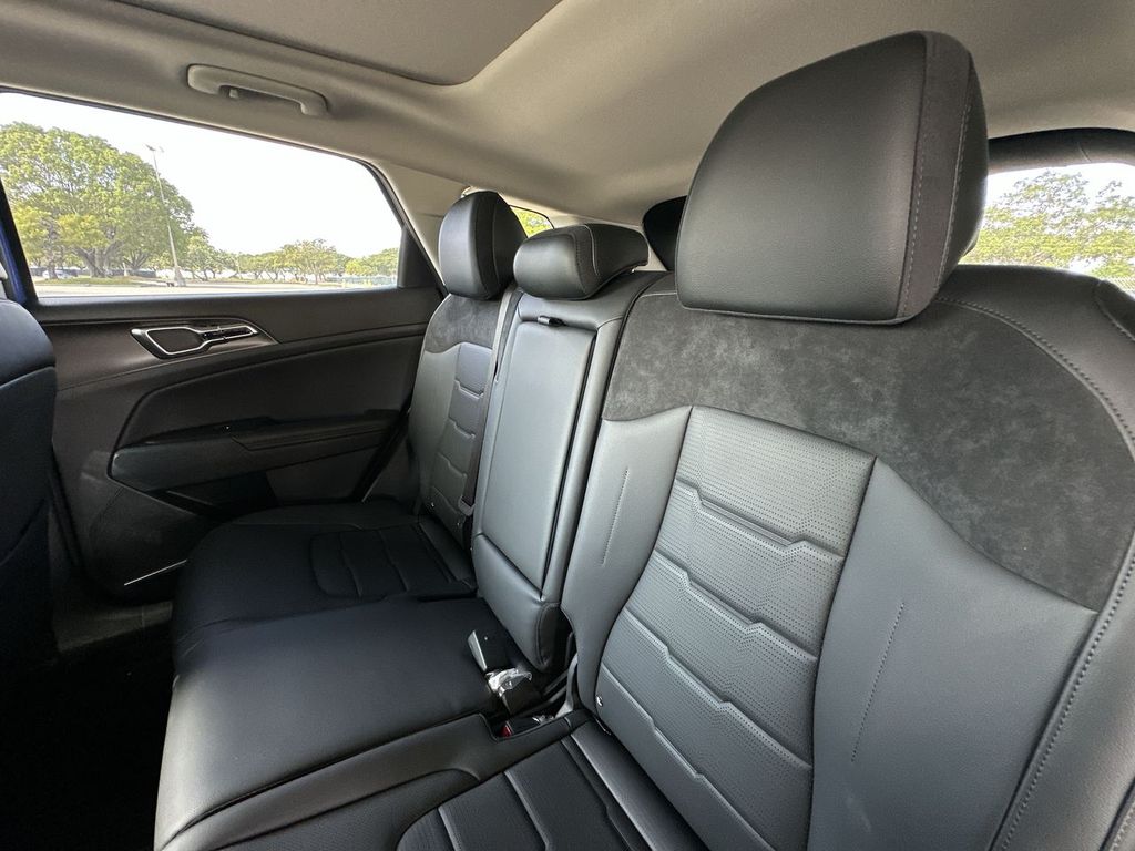 Thumbnail: 2026 Kia Sportage - 12